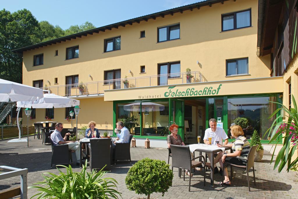 Waldhotel Felschbachhof Ulmet Buitenkant foto